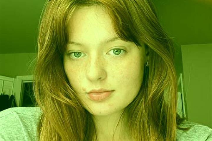 Ella, 28, a chestnut grey-eyed european companion based in Sete de Setembro. Offering Tantra, Domination, Couples. Available for incall and outcall, day and ...