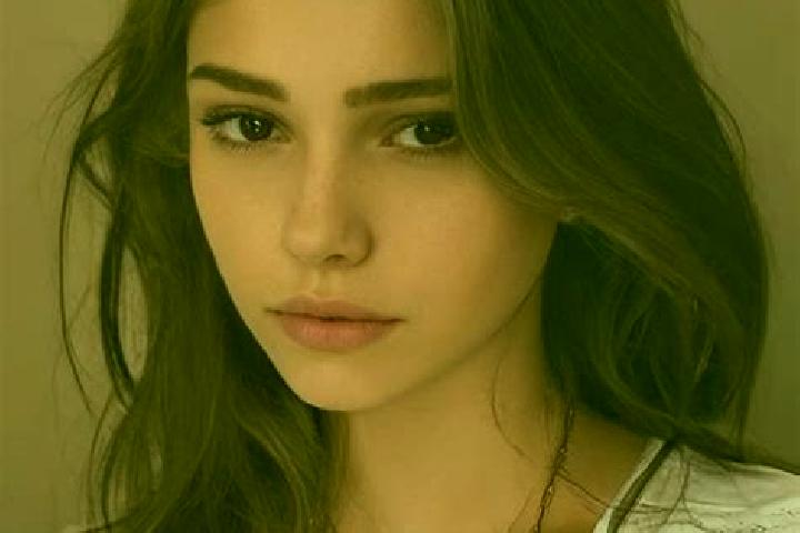 Ella, 28, a chestnut grey-eyed slavic companion based in Wucheng. Offering Tantra, Couples, Domination, GFE. Available for incall and outcall, day and evenin...