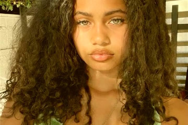 Ella, 28, a red green-eyed mixed companion based in Asan Kumbang. Offering CIM, Dinner Date, Party Girl. Available for incall and outcall, overnight bookings...