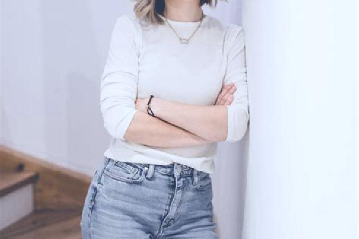 Ella, 28 — Escort in Bad Abbach, Germany