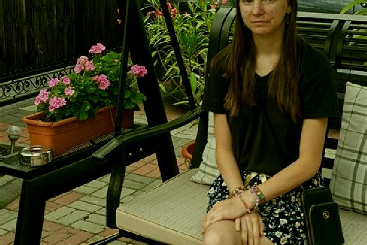 Ella, 28 — Escort in Crihalma, Romania