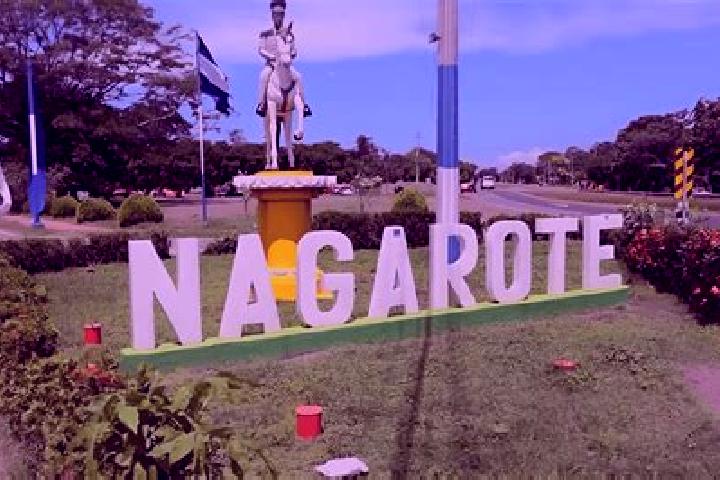 Ella, 28 — Escort in Nagarote, Nicaragua