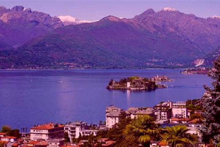Ella, 28 — Escort in Pino sulla Sponda del Lago Maggiore, Italy