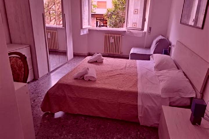 Ella, 28 — Escort in Pontinia, Italy