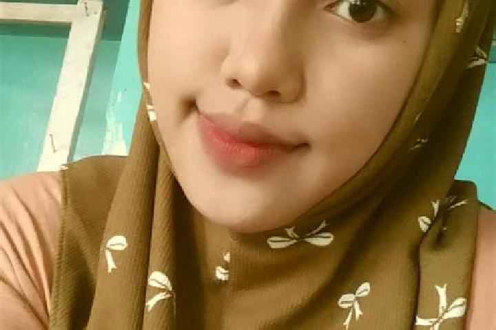 Ella, 28 — Escort in Sigli, Indonesia