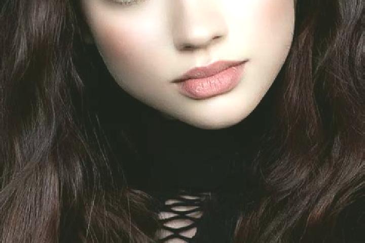 Ella, 29, a brunette grey-eyed european companion based in Cuautlamingo. Offering Deep French Kissing, Party Girl, Girlfriend Experience, Prostate Massage, F...