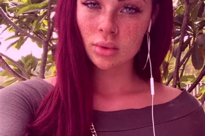 Ella, 29, a red grey-eyed mediterranean companion based in Roggiano Gravina. Offering Party Girl, Fetish, Domination, CIM, Dinner Date. Available for incall ...