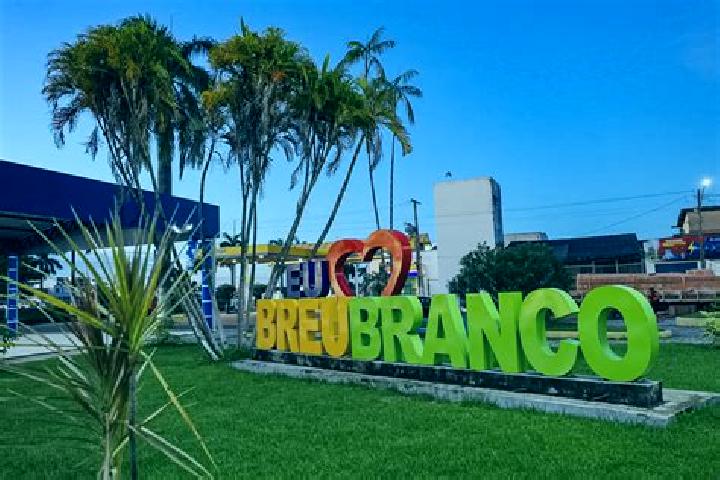 Ella, 29 — Escort in Breu Branco, Brazil