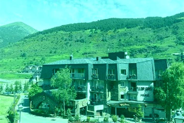 Ella, 29 — Escort in El Tarter, Andorra
