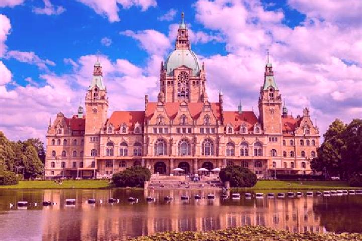 Ella, 29 — Escort in Pollhagen, Germany