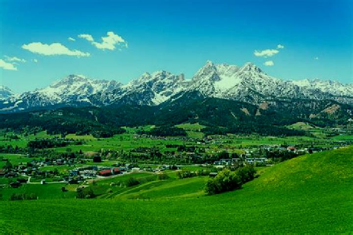 Ella, 29 — Escort in Saalfelden am Steinernen Meer, Austria