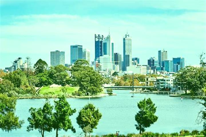 Ella, 29 — Escort in South Perth, Australia
