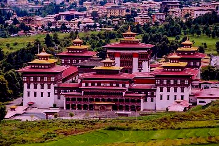 Ella, 29 — Escort in Tashi Chho Dzong, Bhutan