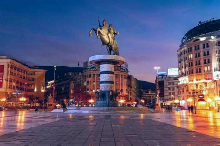 Ella, 29 — Escort in Vaksince, North Macedonia