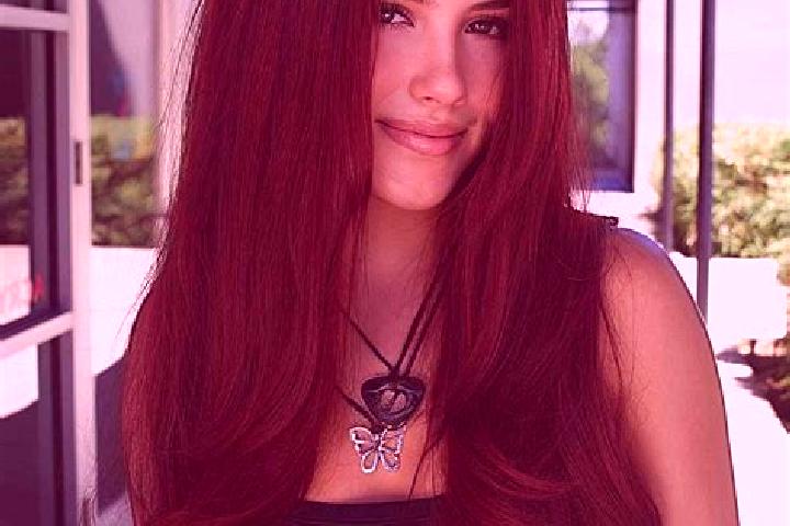 Ella, 30, a auburn dark-eyed european companion based in Cangandala. Offering Roleplay, Girlfriend Experience, Prostate Massage, CIM, Striptease. Available f...