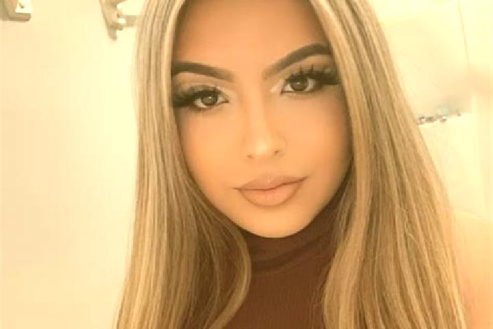 Ella, 30, a blonde grey-eyed latina companion based in Leulumoega. Offering Deep French Kissing, CIM, BDSM, Overnight, Striptease. Available for incall and o...