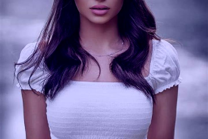 Ella, 30, a brunette blue-eyed mediterranean companion based in Grossruckerswalde. Offering Couples, Massage, Girlfriend Experience. Available for incall and...