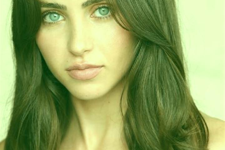 Ella, 30, a brunette dark-eyed caribbean companion based in Waldbrunn. Offering Overnight, GFE, Roleplay, 69. Available for incall and outcall, day and eveni...