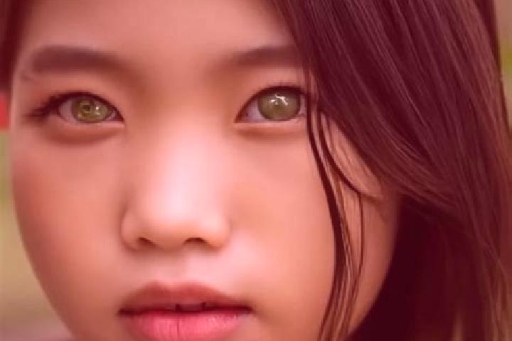 Ella, 30, a brunette green-eyed asian companion based in Dreux. Offering Domination, Deep French Kissing, Overnight, Roleplay. Available for incall and outca...
