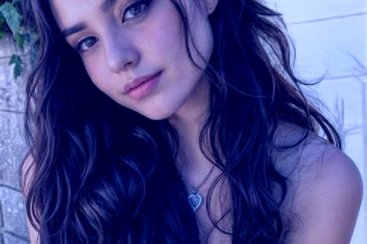 Ella, 30, a brunette hazel-eyed middle eastern companion based in Assaie-kouassikro. Offering Party Girl, Overnight, Fetish. Available for incall and outcall...