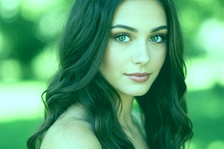 Ella, 30, a brunette hazel-eyed mixed companion based in Casalvolone. Offering CIM, A-Level, Duos. Available for incall and outcall, day and evening dates.