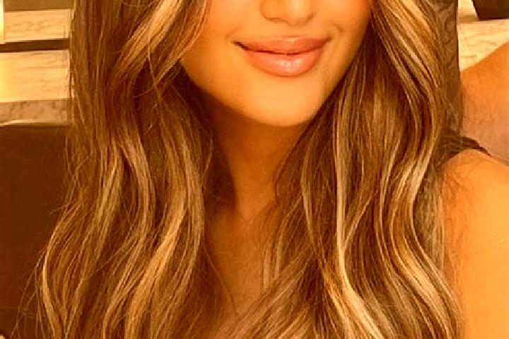 Ella, 30, a dark blonde brown-eyed european companion based in Retiro. Offering Striptease, A-Level, Prostate Massage. Available for incall and outcall, over...