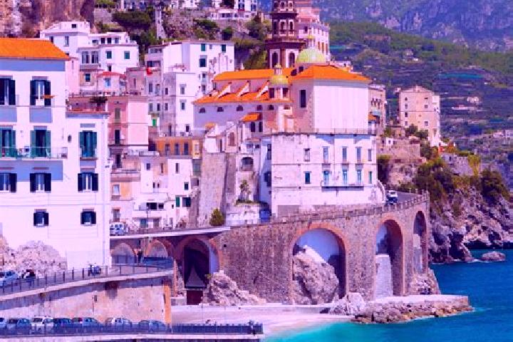 Ella, 30 — Escort in Caiazzo, Italy