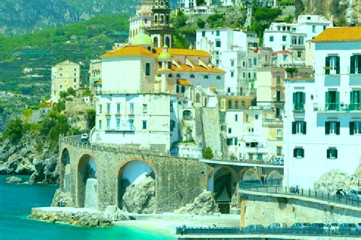 Ella, 30 — Escort in Crodo, Italy