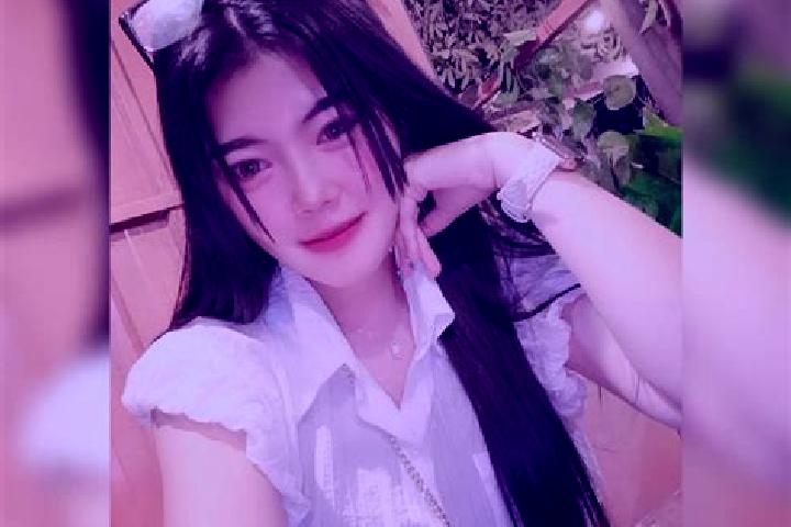 Ella, 30 — Escort in Kalidawir, Indonesia