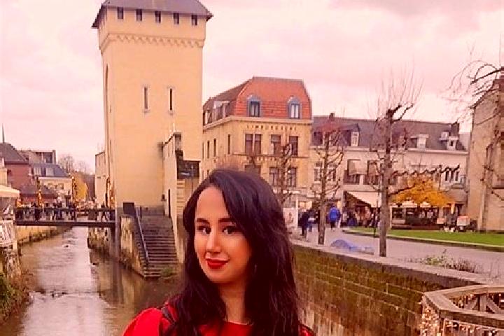 Ella, 30 — Escort in Sittard, Netherlands