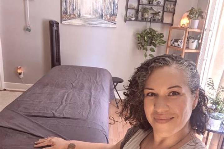 Ella, 31, a black dark-eyed caribbean companion based in Bradford-on-Avon. Offering Massage, CIM, Dinner Date, Striptease. Available for incall and outcall, ...