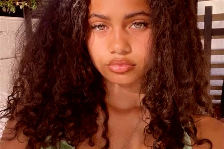 Ella, 31, a black green-eyed mixed companion based in Mier. Offering GFE, Striptease, Prostate Massage, Girlfriend Experience. Available for incall and outca...
