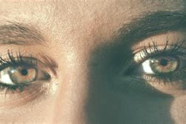 Ella, 31, a black hazel-eyed mixed companion based in Weimar. Offering Massage, CIM, Tantra. Available for incall and outcall, day and evening dates.