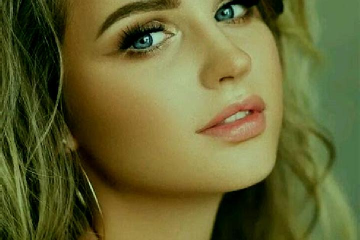 Ella, 31, a dark blonde blue-eyed mediterranean companion based in Villafranca de Duero. Offering 69, Massage, A-Level, Duos, Overnight. Available for incall...