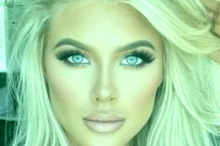 Ella, 31, a platinum blonde dark-eyed caucasian companion based in San Jose de Quero. Offering Couples, OWO, Erotic Massage, Dinner Date, A-Level. Available ...