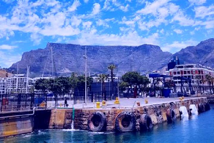 Ella, 31 — Escort in Africa 70, Cape Verde