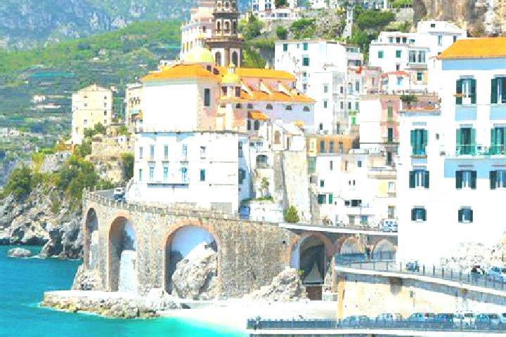 Ella, 31 — Escort in Basiglio, Italy