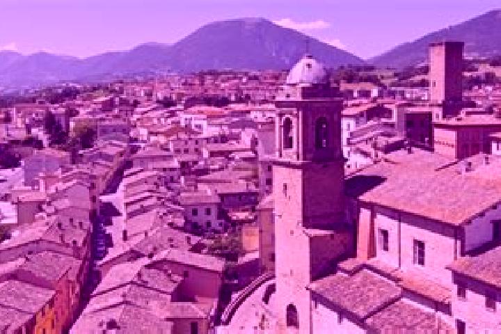 Ella, 31 — Escort in Castelraimondo, Italy