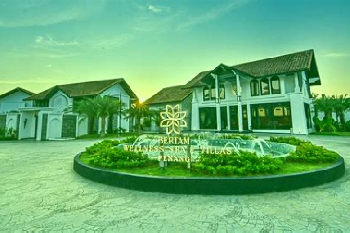 Ella, 31 — Escort in Kepala Batas, Malaysia