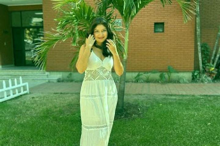 Ella, 31 — Escort in Marilia, Brazil
