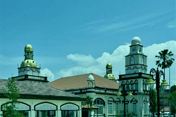Ella, 31 — Escort in Masjid, Indonesia