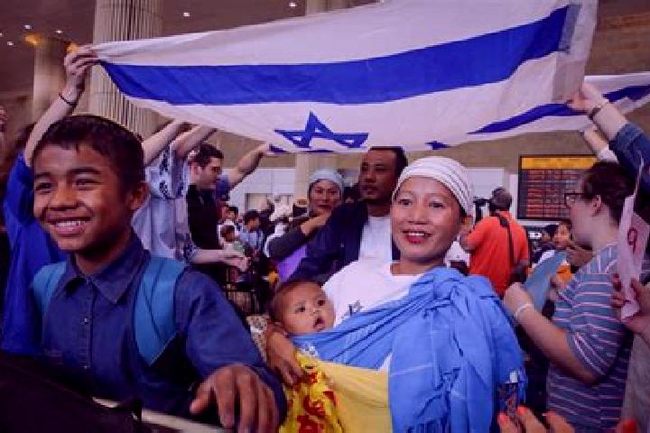 Ella, 31 — Escort in Sha ar Menashe, Israel