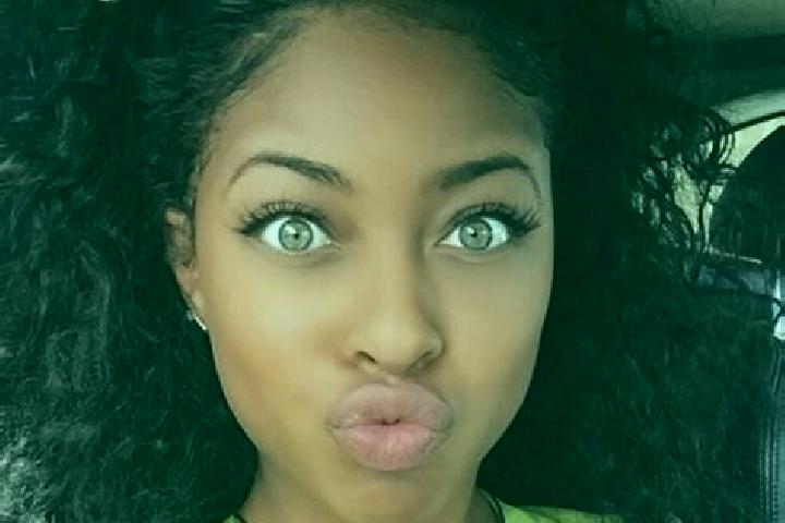 Ella, 32, a black green-eyed ebony companion based in Daridougou. Offering GFE, BDSM, OWO, Massage. Available for incall and outcall, overnight bookings avai...