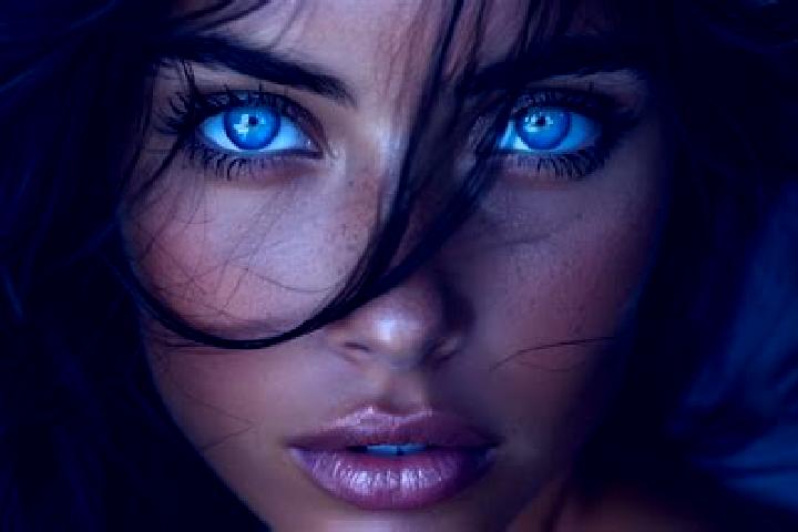 Ella, 32, a dark blonde blue-eyed middle eastern companion based in Moheda. Offering Couples, Dinner Date, Erotic Massage, Deep French Kissing. Available for...