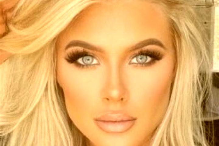 Ella, 32, a platinum blonde amber-eyed mixed companion based in Palazzo del Pero. Offering 69, Duos. Available for incall and outcall, overnight bookings ava...