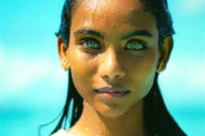 Ella, 32, a red blue-eyed indian companion based in Middleton Beach. Offering Domination, GFE, Girlfriend Experience, 69. Available for incall and outcall, o...