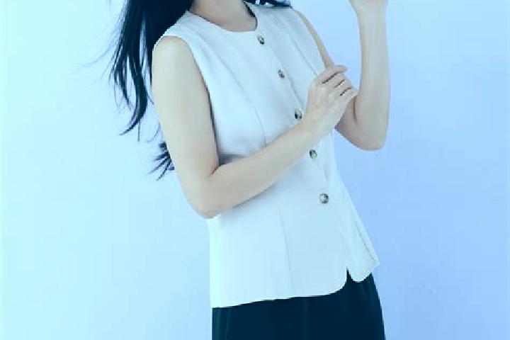 Ella, 32 — Escort in Ah Hpyauk, Myanmar