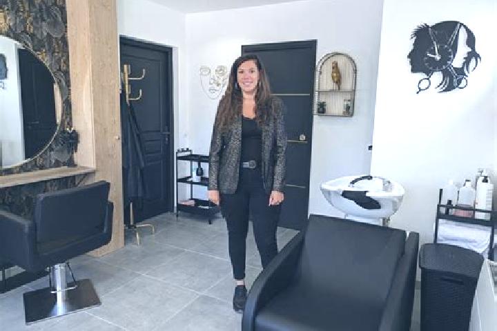 Ella, 32 — Escort in Crosville-la-Vieille, France