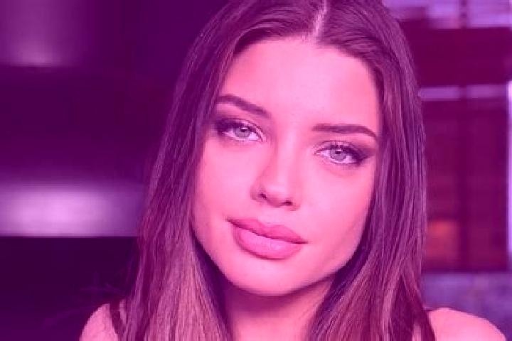 Ella, 32 — Escort in Mitrousi, Greece
