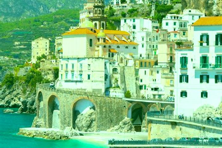 Ella, 32 — Escort in Scandolara Ripa d Oglio, Italy